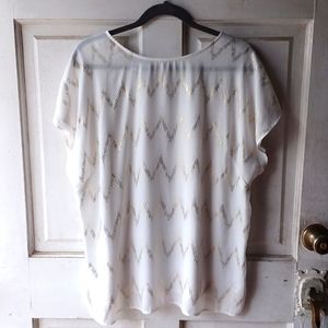 JACKLYN SMITH COLLECTION White and Gold Design size XL